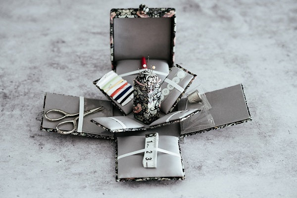 Art of Gift giving in Singapore