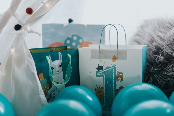 Choosing the Right Corporate Gifts in Singapore