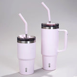 Montigo Solo Travel Mug 890ml in Powder Peach with a large ergonomic handle, dual-function straw lid, and a matte powder-coated finish_corporate gifts